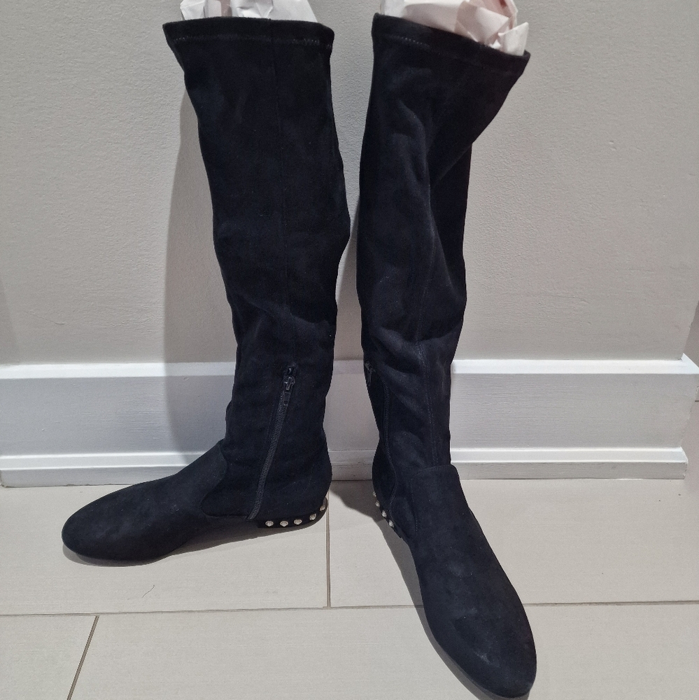 Faux Suede Slimfit Black Knee-high Boots